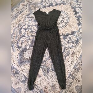 **3/$10** Serra Jogger Jumpsuit Size Medium